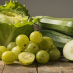 découvrez quels fruits et légumes en i intégrer dans votre alimentation pour booster votre vitalité et améliorer votre bien-être au quotidien.